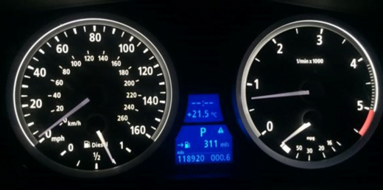 Bmw E60 M5 Instrument Cluster 768x381