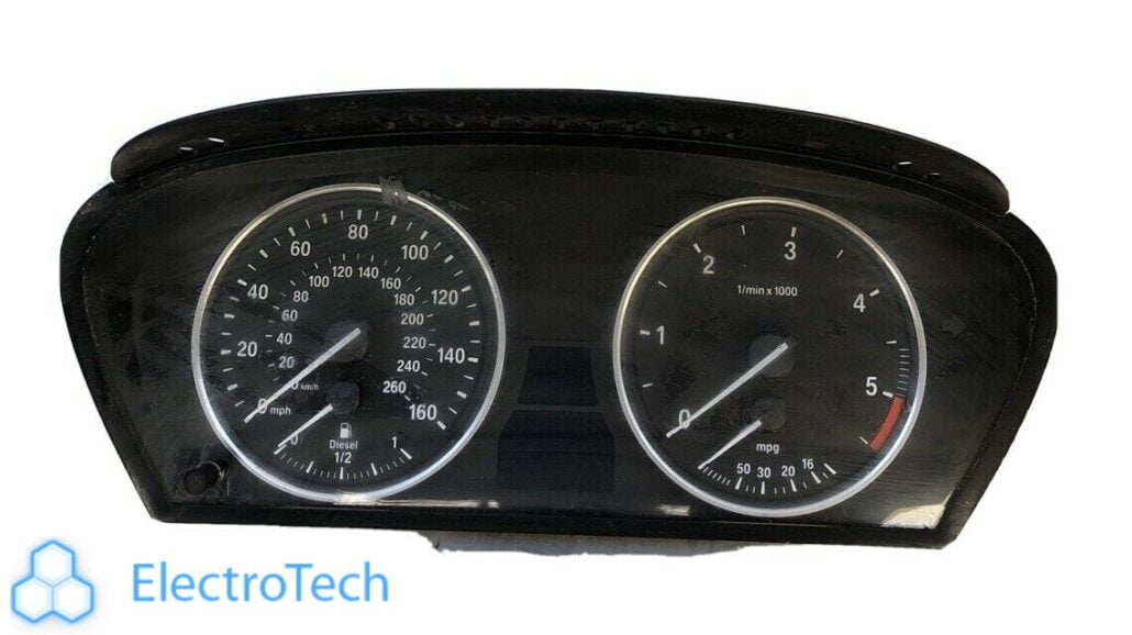 BMW 5 Series E60 Speedometer With Logo